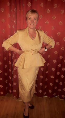 1951-Vintage-VOGUE-Sewing-Pattern-B30-SUIT-SKIRT-JACKET-79-By-Patou-261379791461-2