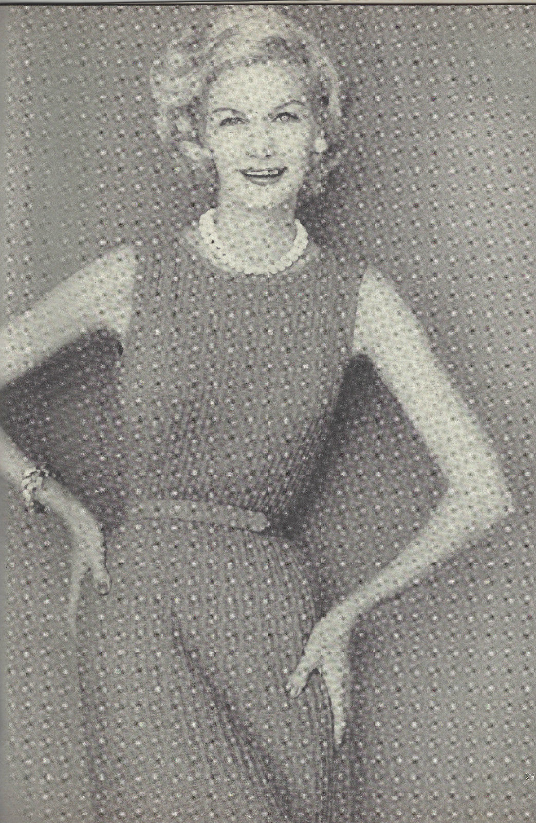 1959-Vintage-KNITTING-Pattern-V118-By-VOGUE-252223388862